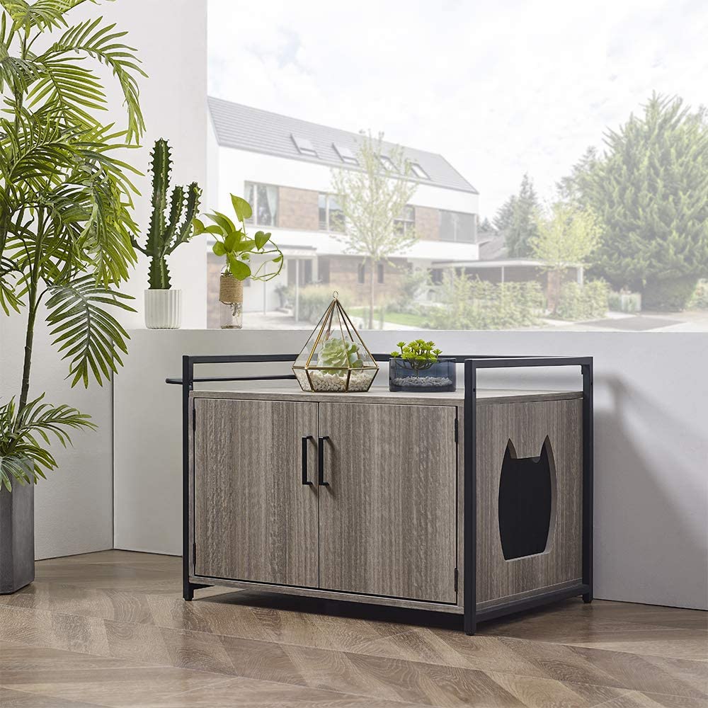 Unipaws Cat Litter Box With Metal Frame will serve your cat with privacy and improve your living room décor.