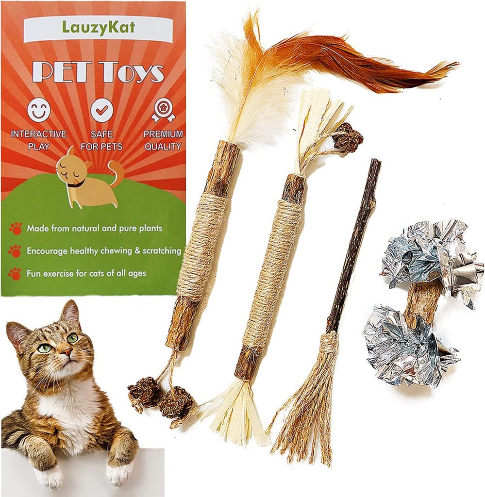 LauzyKat Catnip Toys for Indoor Cats are made entirely of natural materials and can be used for both teething and chewing.