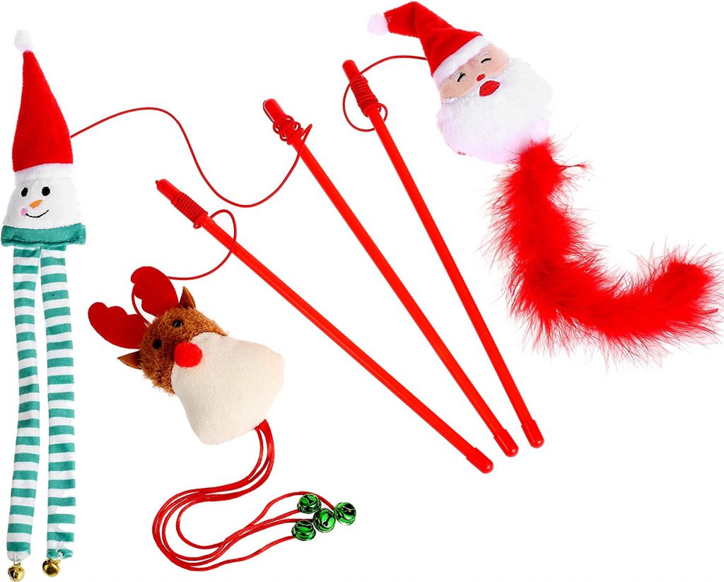 Pawskido 3 Pack Interactive Cat Teaser Toy for Christmas consists of 3 amazing toys designed as Santa Claus, a Snowman, and a Reindeer. The cat toy is easy to use because it has a flexible 25-inch (65-cm) rod. You and your cat can play with it for hours. 