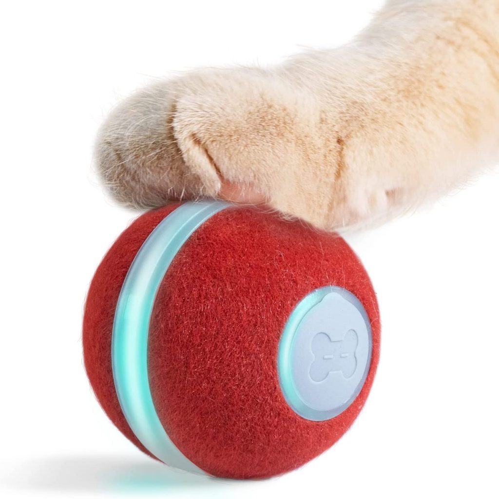 Cheerble Smart Interactive Cat Toy is a high-energy cat toy that is ideal for active, bored, lazy, or autistic cats. It has three modes of interaction: Normal, Passive, and Gentle. When turned on, it will move, shake, or bounce on its own, which you can adjust to suit different cat plays. 
