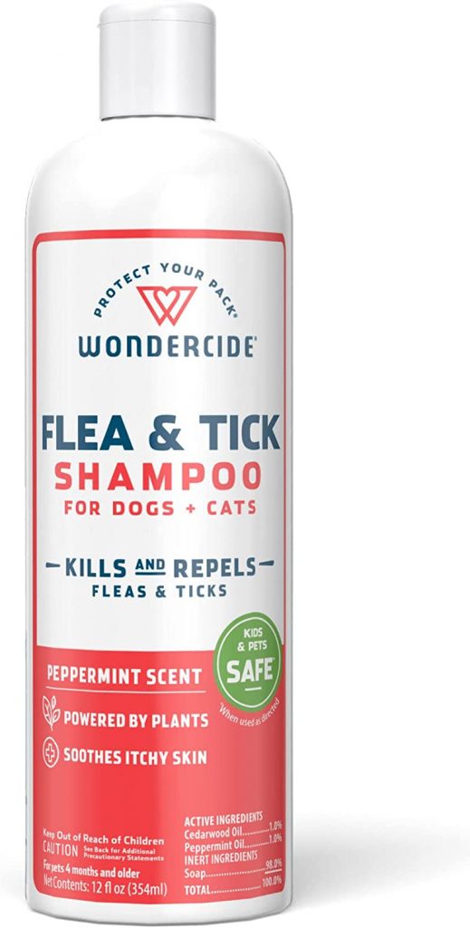 Wondercide - Flea and Tick Shampoo for Cats and Dogs is powered by plants and contains natural essential oils of cedarwood and peppermint.