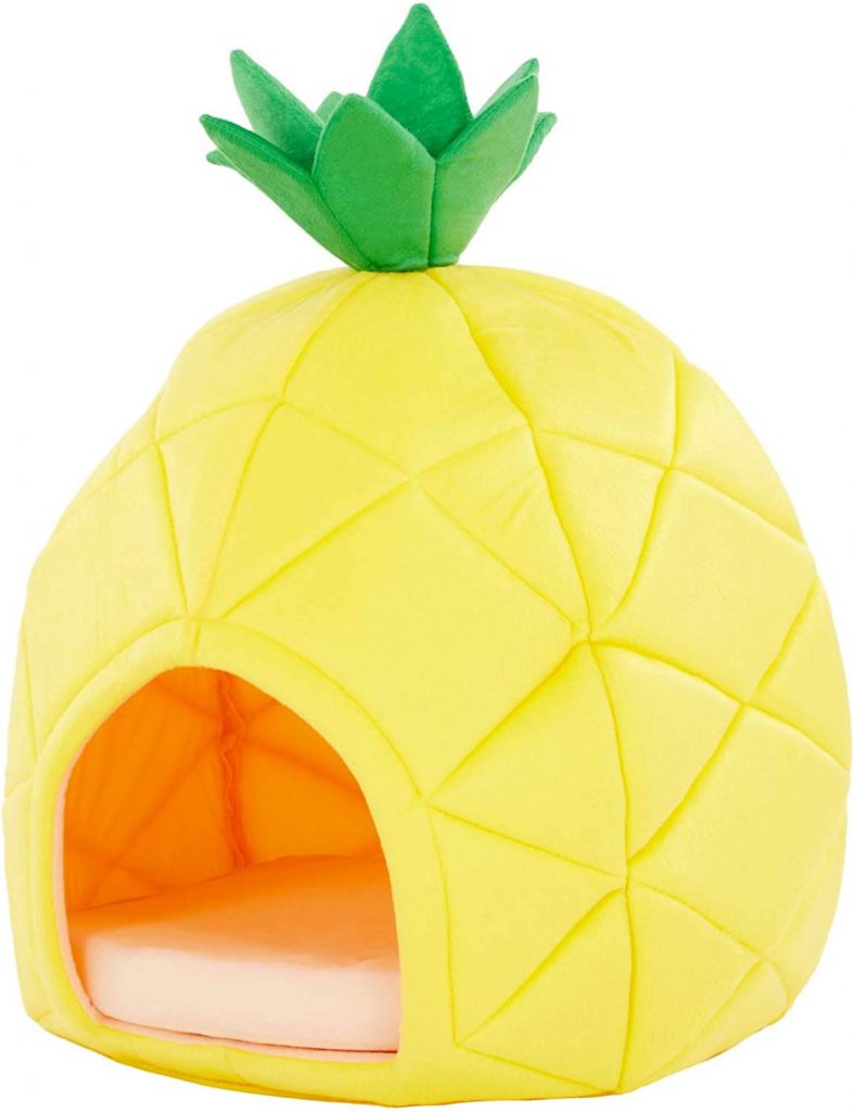 YML Pineapple Pet Bed House is perfectly safe for use around your animal companions. It has a bed and a cushion that can be removed from it.